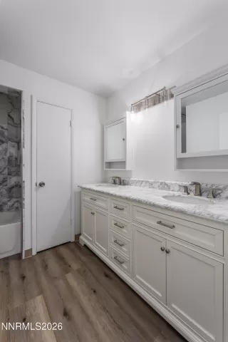 Photo #4: 260006830 Listing