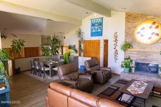 Photo #3: 260006860 Listing