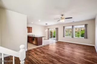 Photo #2: 260006952 Listing