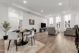 Photo #2: 260006955 Listing