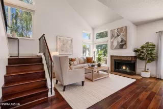 Photo #1: 260007014 Listing 