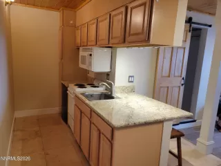 Photo #1: 260007026 Listing 