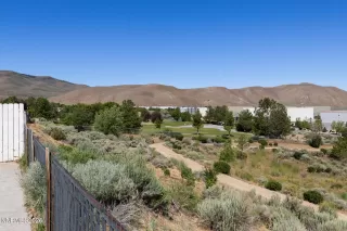 Photo #2: 260007030 Listing 