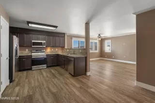Photo #4: 260007030 Listing 
