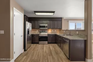 Photo #6: 260007030 Listing 