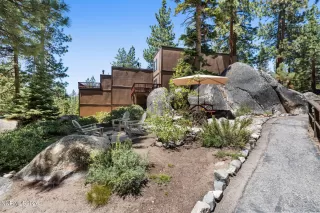 Photo #2: 260007031 Listing 