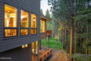 Photo #1: 260007046 Listing