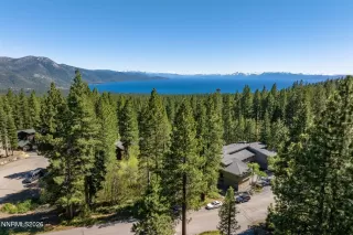 Photo #2: 260007046 Listing