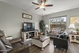 Photo #3: 260007058 Listing 