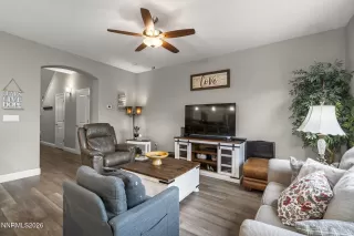 Photo #4: 260007058 Listing 