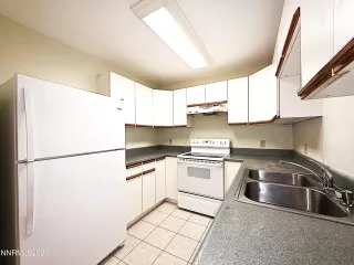 Photo #3: 260007069 Listing 