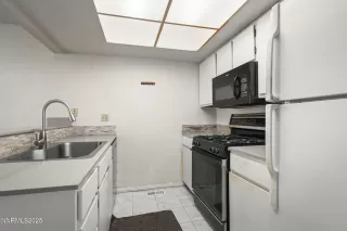 Photo #5: 260007079 Listing 