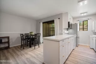 Photo #3: 260007096 Listing 