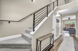 Photo #3: 260007098 Listing 