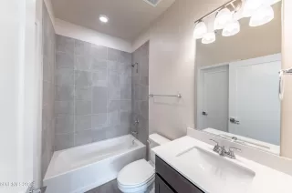 Photo #5: 260007102 Listing 