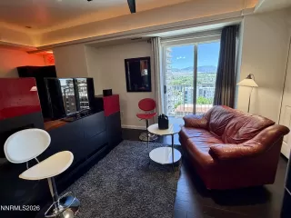 Photo #2: 260007107 Listing 