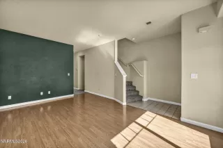 Photo #3: 260007237 Listing