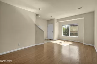 Photo #4: 260007237 Listing