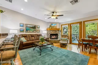 Photo #2: 260007270 Listing