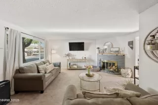 Photo #6: 260007308 Listing 