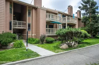 Photo #2: 260007341 Listing