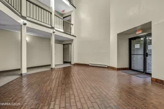 Photo #1: 260007344 Listing