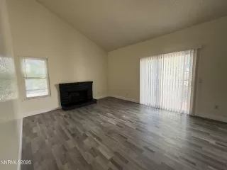 Photo #1: 260007392 Listing 