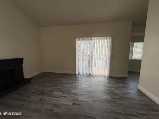 Photo #2: 260007392 Listing 