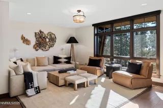 Photo #6: 260007458 Listing