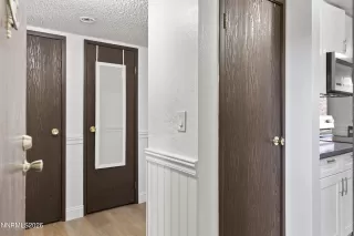 Photo #4: 260007487 Listing