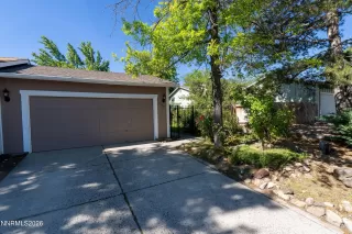 Photo #2: 260007512 Listing 