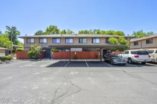 Photo #1: 260007545 Listing