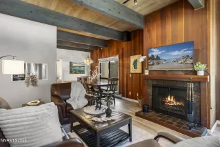 Photo #2: 260007564 Listing