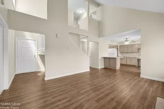 Photo #6: 260007582 Listing