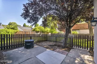 Photo #4: 260007594 Listing