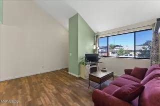 Photo #3: 260007698 Listing 