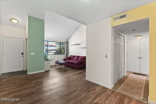 Photo #6: 260007698 Listing 