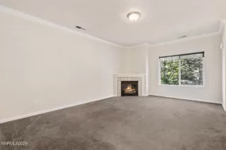 Photo #2: 260007793 Listing