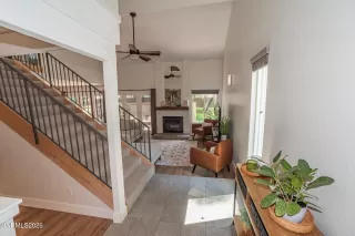 Photo #5: 260007820 Listing