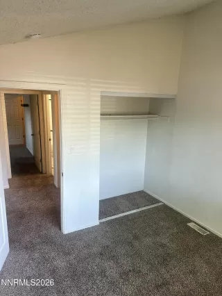 Photo #6: 260007871 Listing