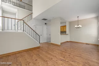 Photo #6: 260007989 Listing