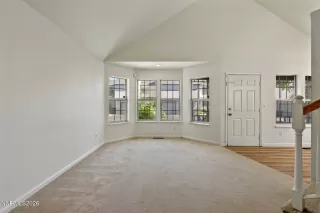 Photo #1: 260008071 Listing