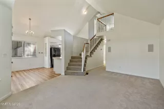 Photo #5: 260008071 Listing