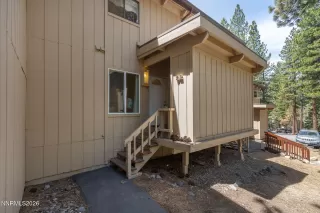 Photo #2: 260008123 Listing 