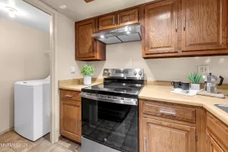 Photo #6: 260008142 Listing 