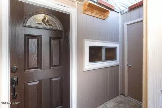 Photo #2: 260008219 Listing 