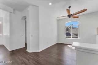Photo #4: 260008271 Listing 