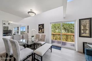 Photo #2: 260008274 Listing 