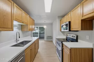 Photo #6: 260008290 Listing 