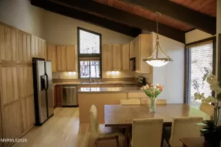 Photo #4: 260008348 Listing 